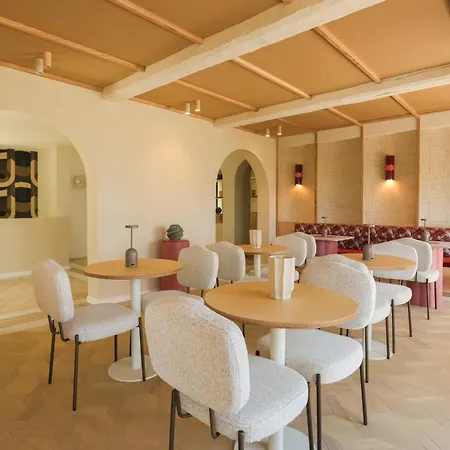 Maison Provence Hotel