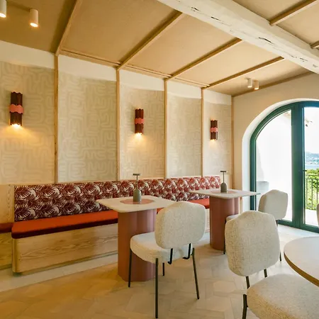 酒店 Maison Provence 4*