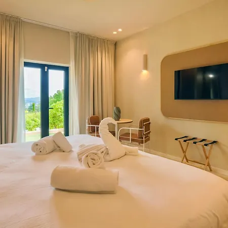 Hotel Maison Provence 4*
