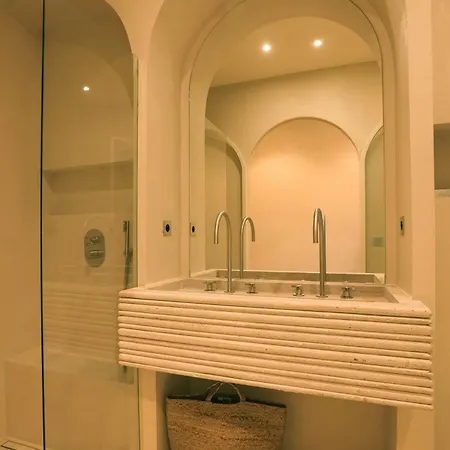 Maison Provence Hotell 4*