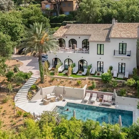 Hotell Maison Provence 4*
