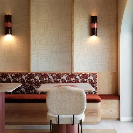 Maison Provence Hotell 4*