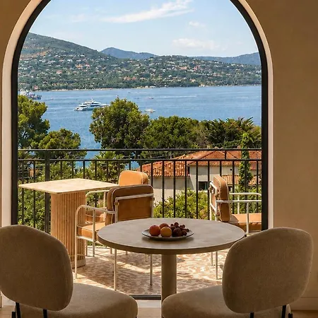 Maison Provence Szálloda 4*