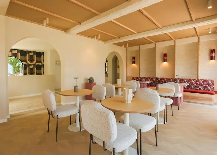 Maison Provence Hotel