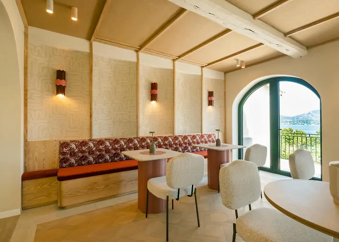 Hotel Maison Provence 4*